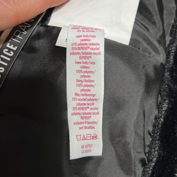 Justice NWT!!🎊girls, light weight full, zip, hooded jacket, size 16/18 - Picture 9 of 16